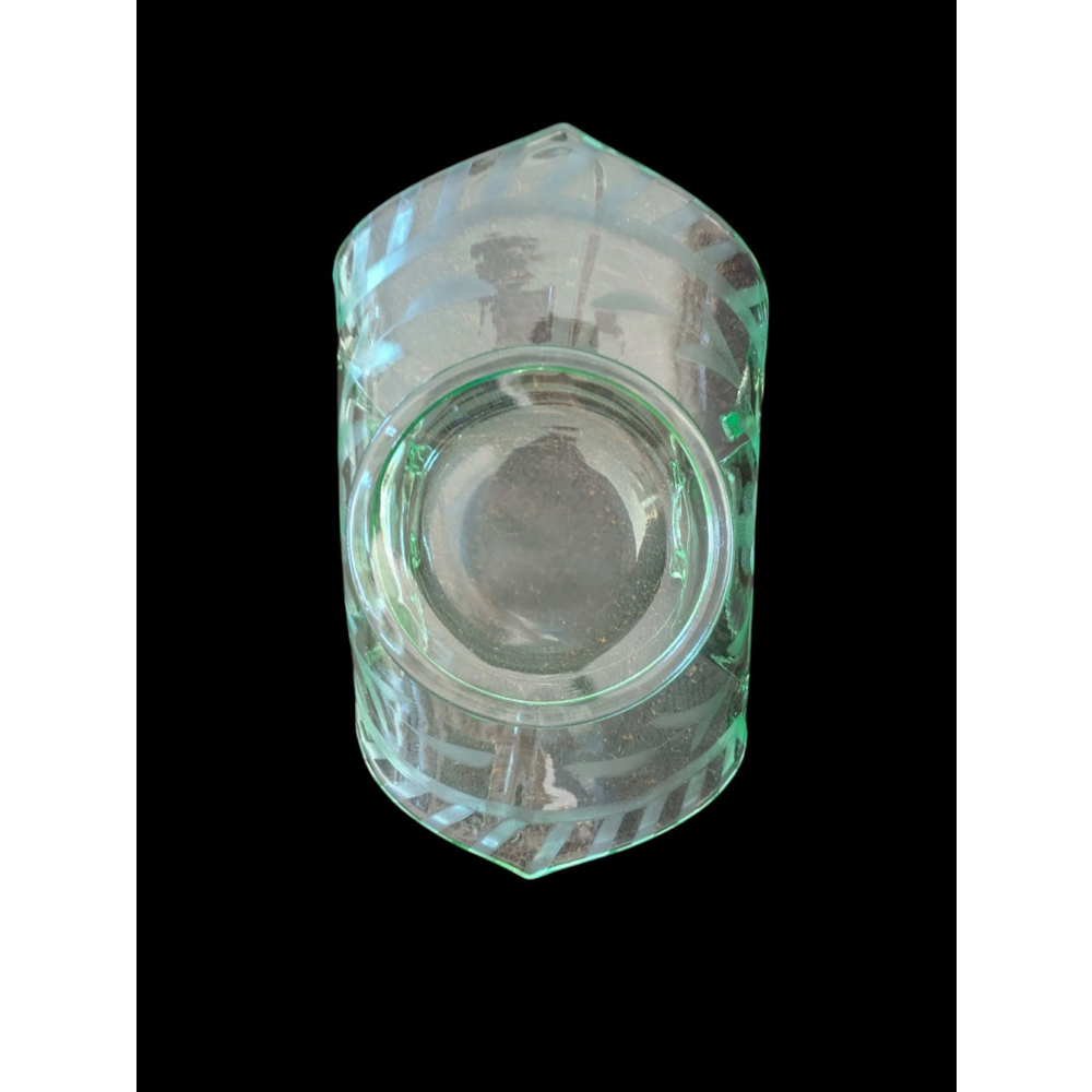 Vintage Uranium Glass Bonbon Dish Etched flowers GLOWS - Picture 4 of 4